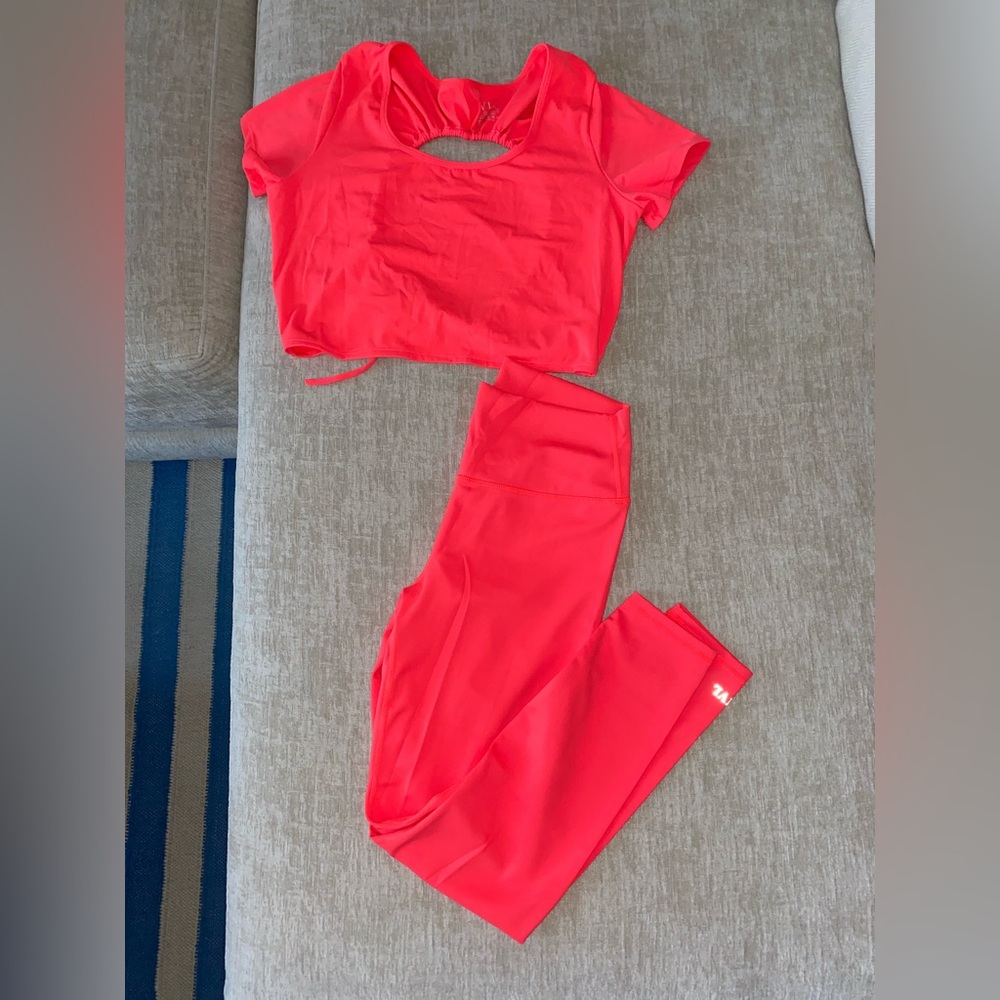 IVL Flaming Coral Set